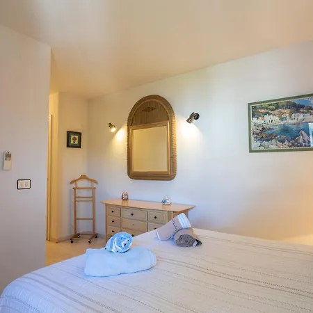 With Swimming-pool * Marbella