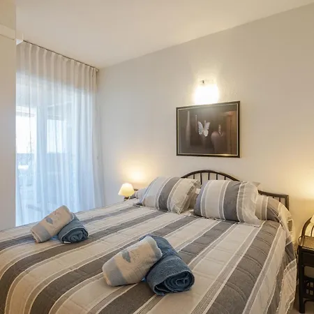 With Swimming-pool Marbella