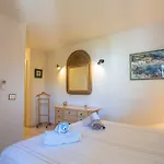 With Swimming-pool Apartment *