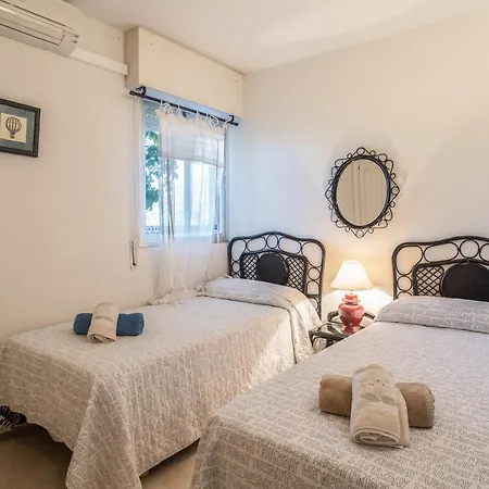 Appartement With Swimming-pool *