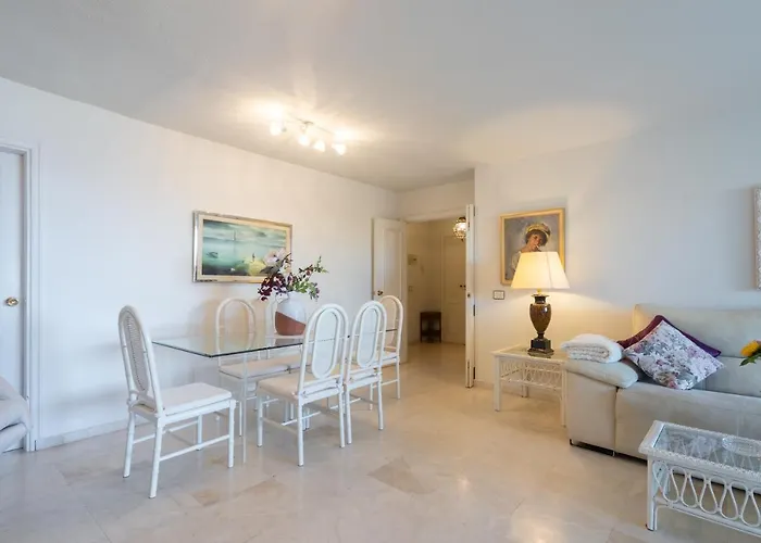 Appartement With Swimming-pool